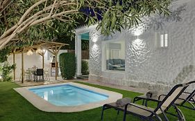 Villa Conchita By Seric,15' Walking To The Beach